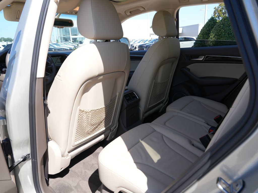 Used 2016 Audi Q5 2.0T Premium Plus AWD/4WD image 24