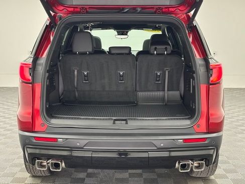 Used 2026 GMC Acadia Elevation w/ Super Cruise Package AWD/4WD image 13