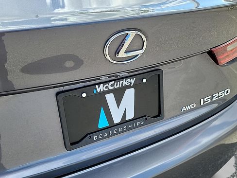 Used 2015 Lexus IS 250 AWD w/ Navigation System Package image 31