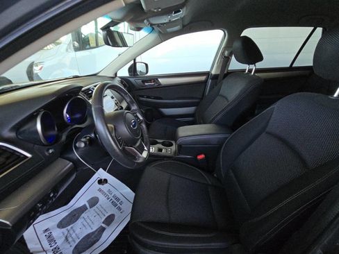 Used 2019 Subaru Outback 2.5i Premium AWD/4WD image 11