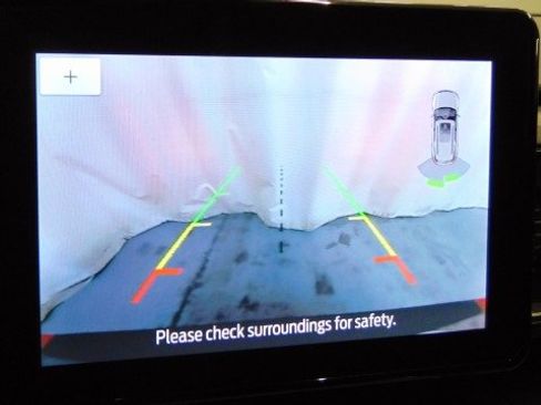 Used 2022 Ford Explorer XLT w/ Equipment Group 202A image 25