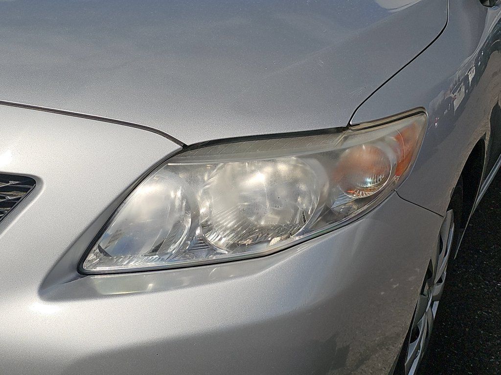 Used 2010 Toyota Corolla LE w/ All Weather Guard Pkg FWD image 13