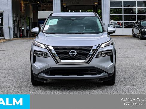 Used 2022 Nissan Rogue SV FWD image 11