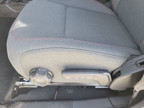 New 2026 Jeep Wrangler Unlimited Rubicon w/ Safety Group image 15