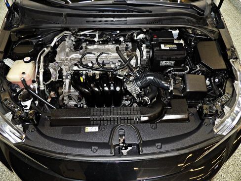 Used 2020 Toyota Corolla LE image 22