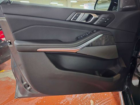 New 2026 BMW X5 xDrive40i w/ Executive Package image 22