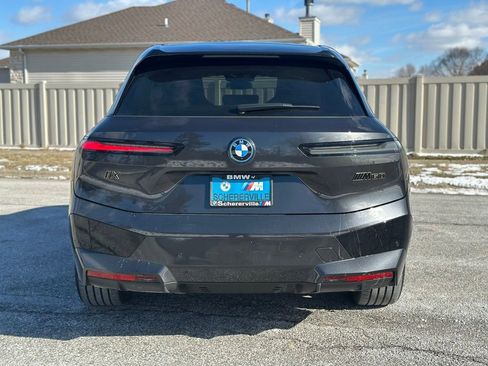 Used 2025 BMW iX M60 image 6