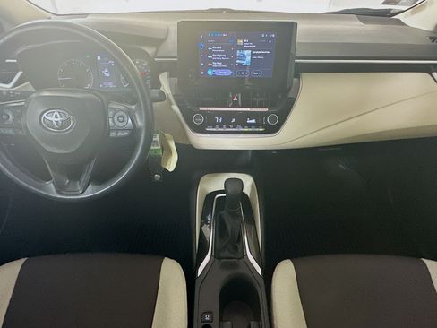 Used 2025 Toyota Corolla LE FWD image 26