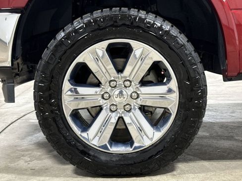 Used 2019 Ford F150 King Ranch w/ Equipment Group 601A Luxury AWD/4WD image 28