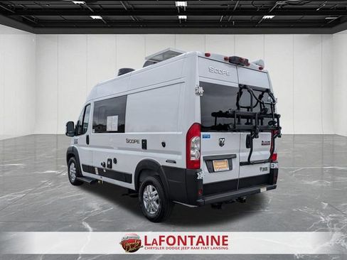 Used 2021 RAM ProMaster 1500 w/ Convenience Group FWD image 3
