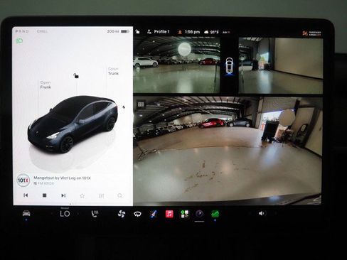 Used 2025 Tesla Model Y Long Range RWD image 25
