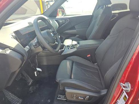 Used 2025 BMW X3 xDrive30i AWD/4WD image 3