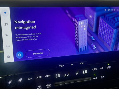 Used 2023 Toyota bZ4X XLE w/ Weather Package FWD image 22