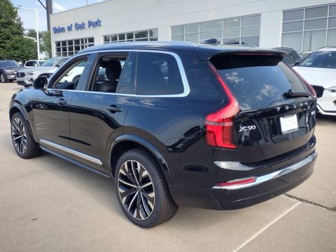 New 2025 Volvo XC90 B6 Plus image 6