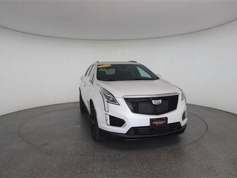 Used 2022 Cadillac XT5 Sportv image 30