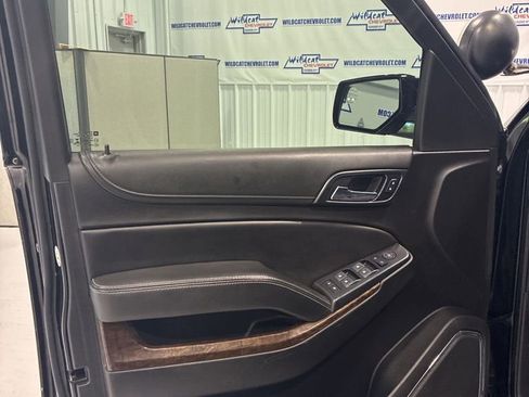 Used 2020 Chevrolet Tahoe 2WD image 18
