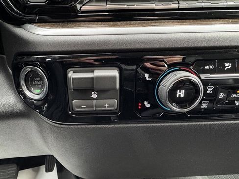 New 2026 Chevrolet Silverado 3500 LT w/ Convenience Package image 12