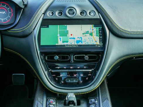 Used 2021 Aston Martin DBX AWD/4WD image 52
