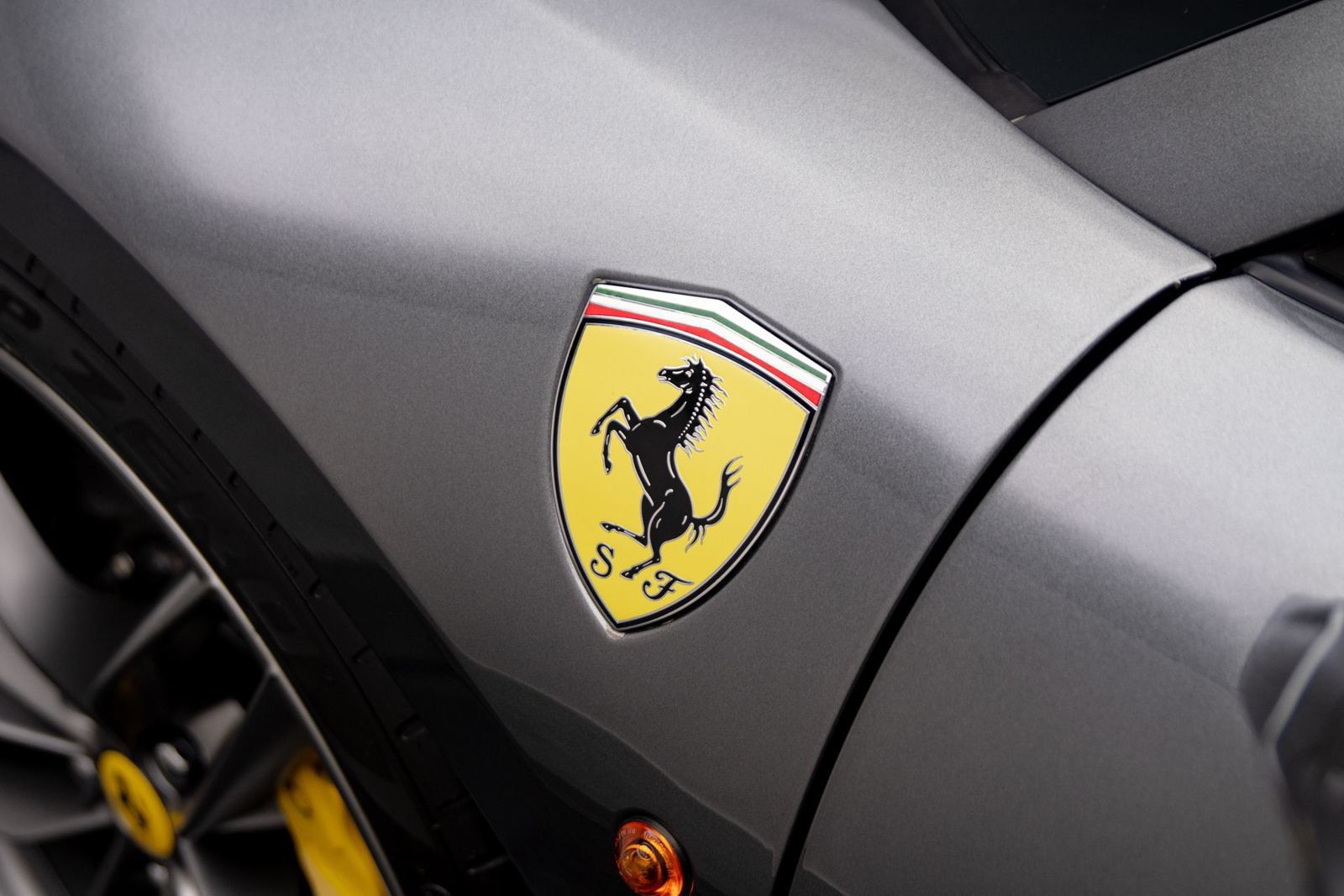 Used 2017 Ferrari 488 Spider RWD image 52