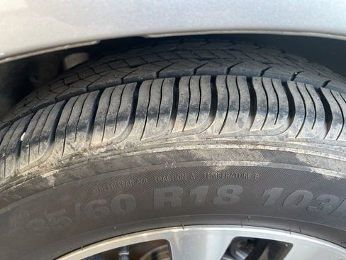 Used 2024 Honda Odyssey EX-L image 12