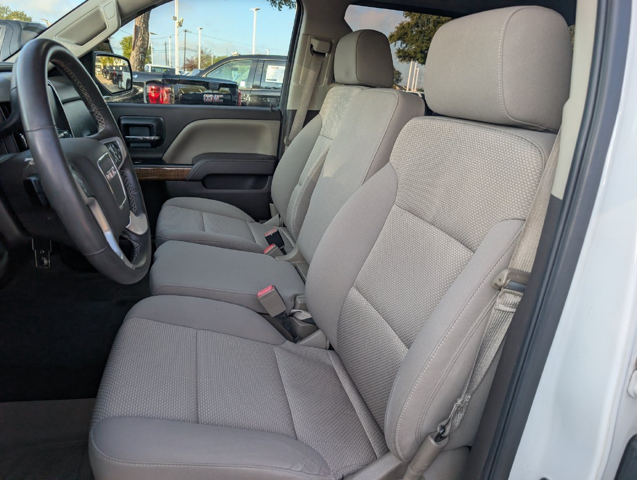 Used 2015 GMC Sierra 1500 SLE w/ SLE Value Package RWD image 25
