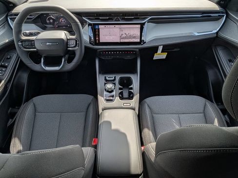 New 2026 Jeep Cherokee Laredo AWD/4WD image 8