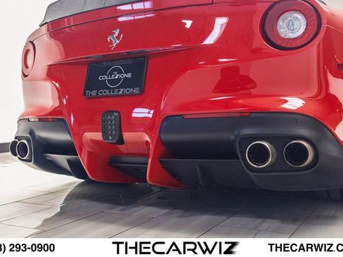 Used 2016 Ferrari F12 Berlinetta RWD image 29