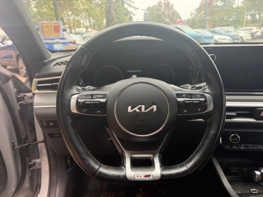 Used 2022 Kia K5 GT-Line w/ GT-Line Awd Premium Package image 16