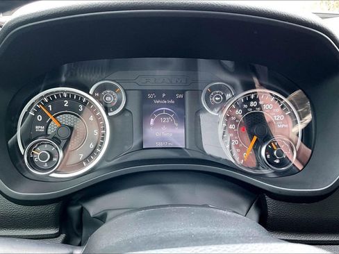 Used 2022 RAM 1500 Big Horn image 14