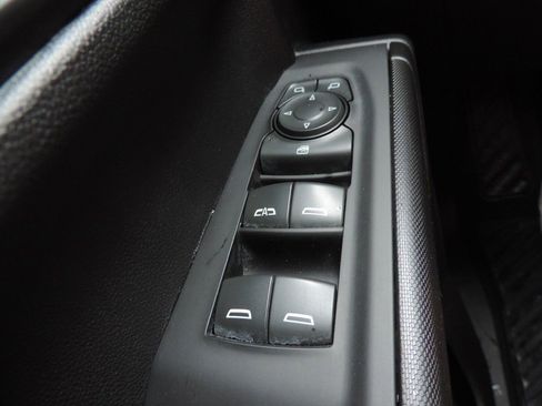 Used 2022 Chevrolet Silverado 1500 Custom image 27