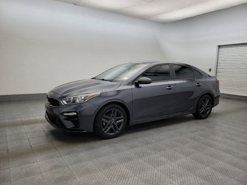 Used 2021 Kia Forte GT-Line FWD image 2