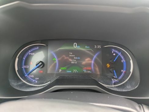 Used 2024 Toyota RAV4 LE AWD/4WD image 23