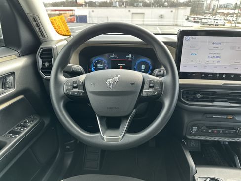 Used 2025 Ford Bronco Sport Big Bend image 17