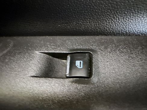 Used 2019 Ford Mustang Coupe image 29