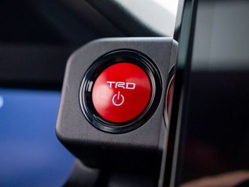 Used 2025 Toyota 4Runner TRD Pro AWD/4WD image 21