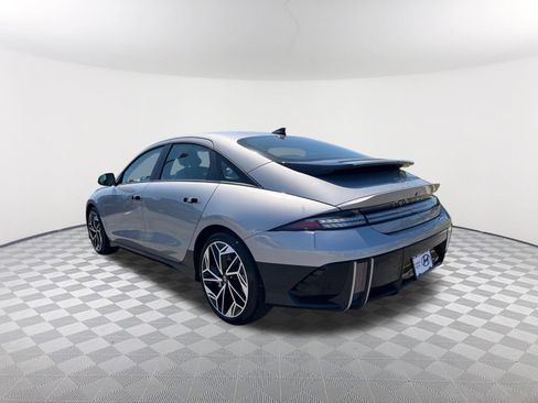 Used 2024 Hyundai Ioniq 6 SEL RWD image 9