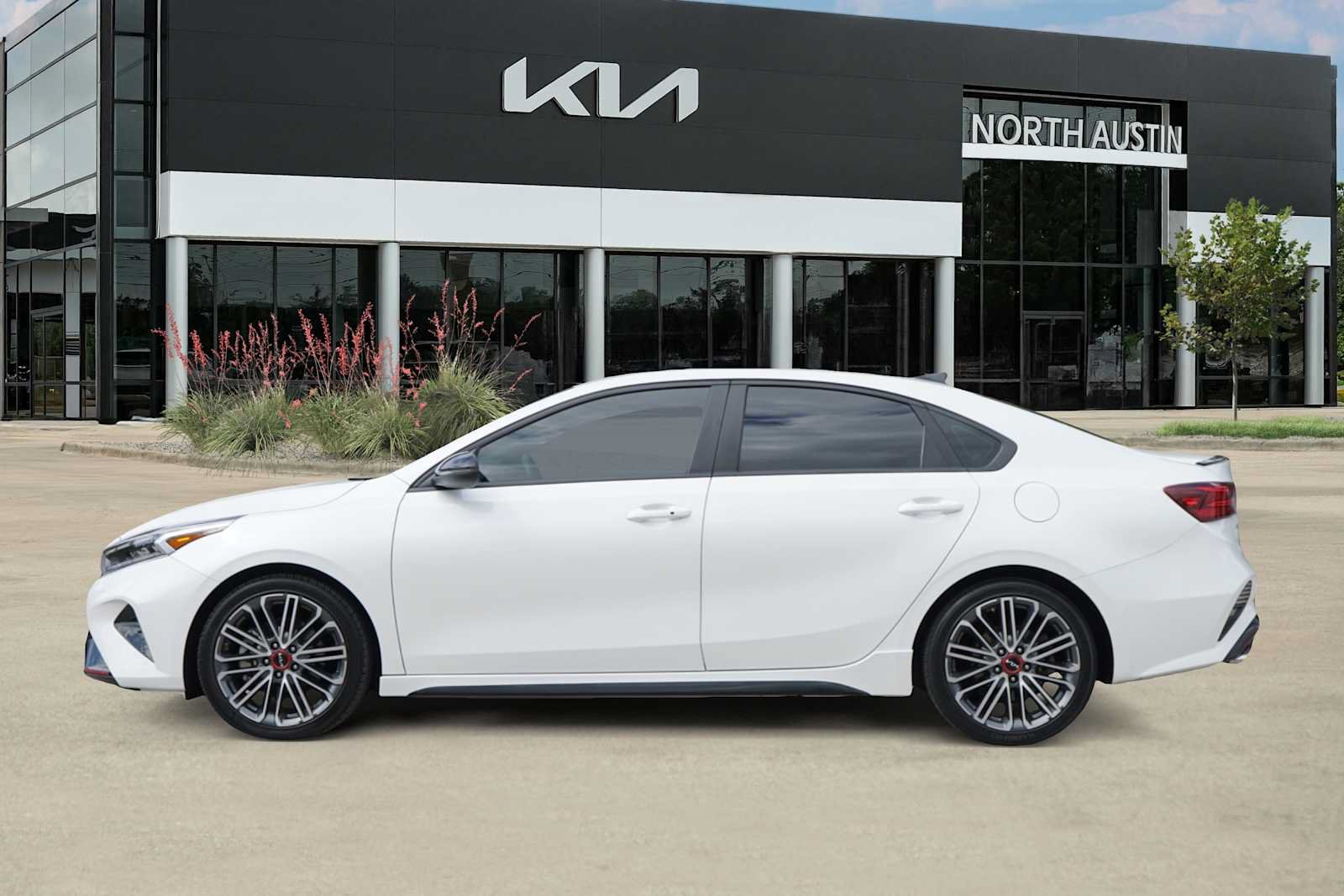 Certified 2023 Kia Forte GT w/ GT2 Package FWD image 3