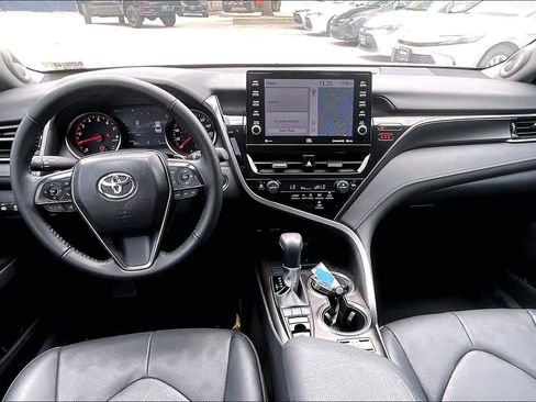Used 2024 Toyota Camry XSE w/ Navigation Package FWD image 16