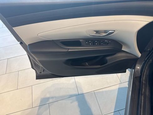 New 2026 Hyundai Tucson SEL image 8