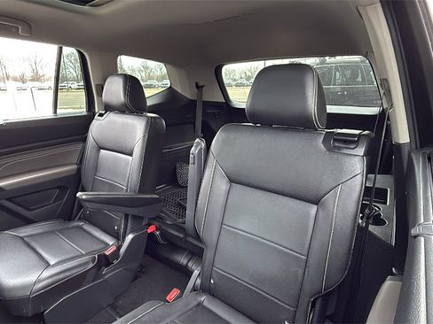 Used 2023 Volkswagen Atlas SEL image 25