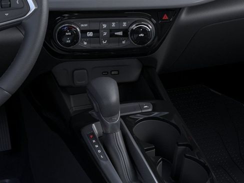 New 2026 Chevrolet Trax LT w/ Midnight Edition FWD image 23