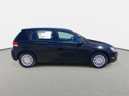 Used 2013 Volkswagen Golf 4-Door FWD image 4
