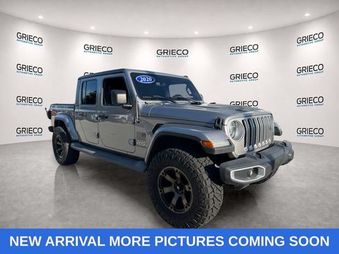 Used 2020 Jeep Gladiator Overland AWD/4WD image 1