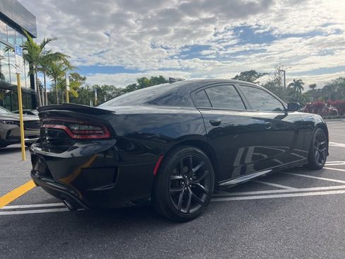 Used 2023 Dodge Charger R/T w/ Harman/Kardon Audio Group image 19
