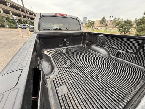 Used 2004 Toyota Tundra Limited image 27