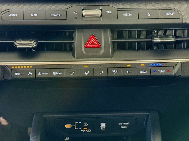 Certified 2025 Kia K4 FWD image 15