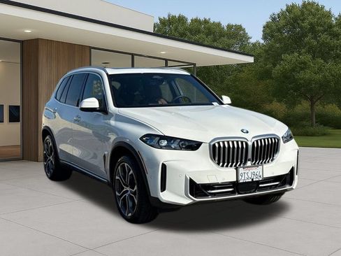 Used 2026 BMW X5 sDrive40i w/ Premium Package RWD image 6