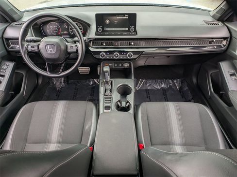Used 2025 Honda Civic Sport image 25