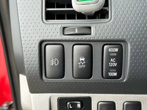 Used 2015 Toyota Tacoma Pickup 4D 5 ft w/ TRD Sport Package image 23