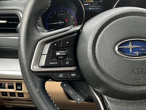 Used 2019 Subaru Outback 2.5i Premium image 16